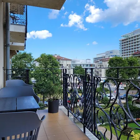 Apartamenty Przy Promenadzie Trzy Korony Z Sypialnia & Parking - Apartamenty Na Wyspie Swinoujscie Exterior photo