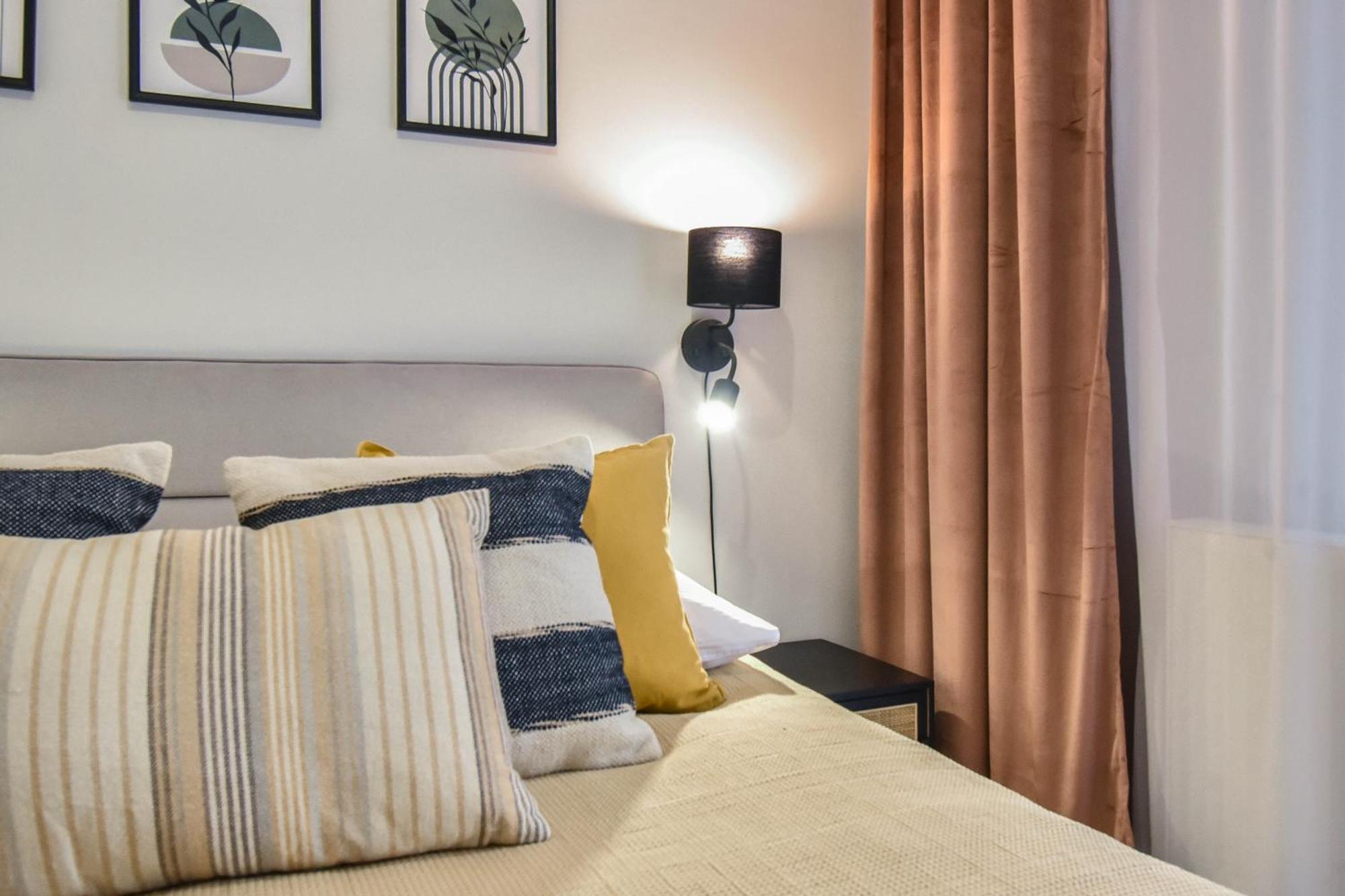 Przy Promenadzie Trzy Korony Z Sypialnia & Parking - Na Wyspie Apartment