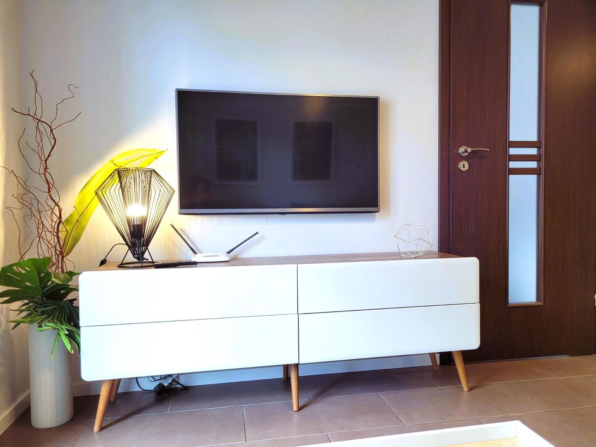 Przy Promenadzie Trzy Korony Z Sypialnia & Parking - Na Wyspie Apartment *
