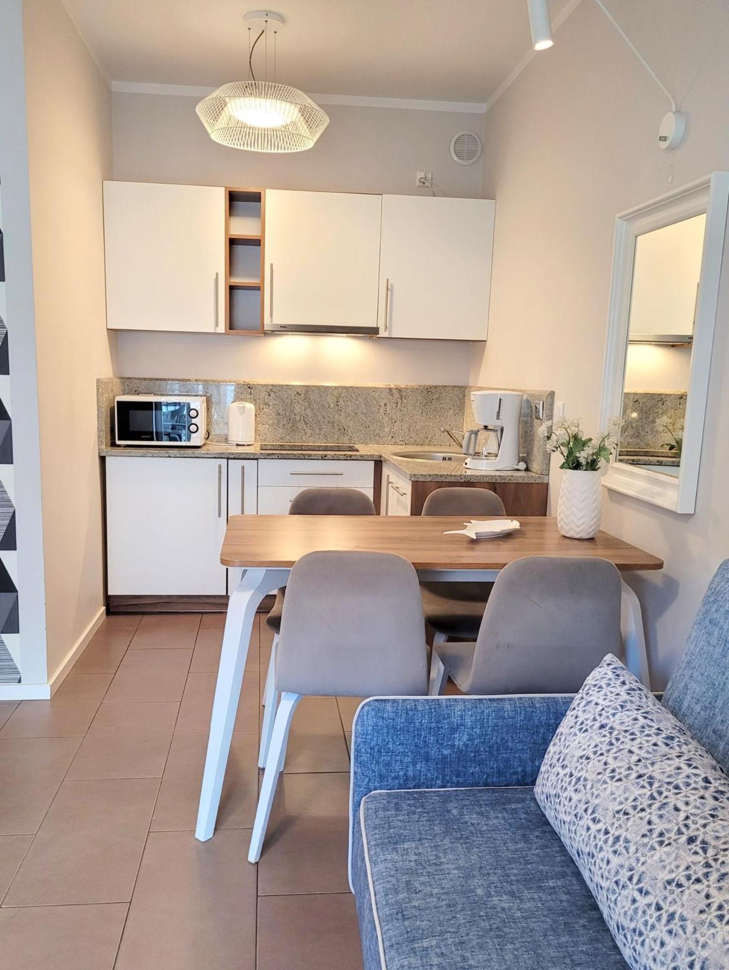 Przy Promenadzie Trzy Korony Z Sypialnia & Parking - Na Wyspie Apartment *