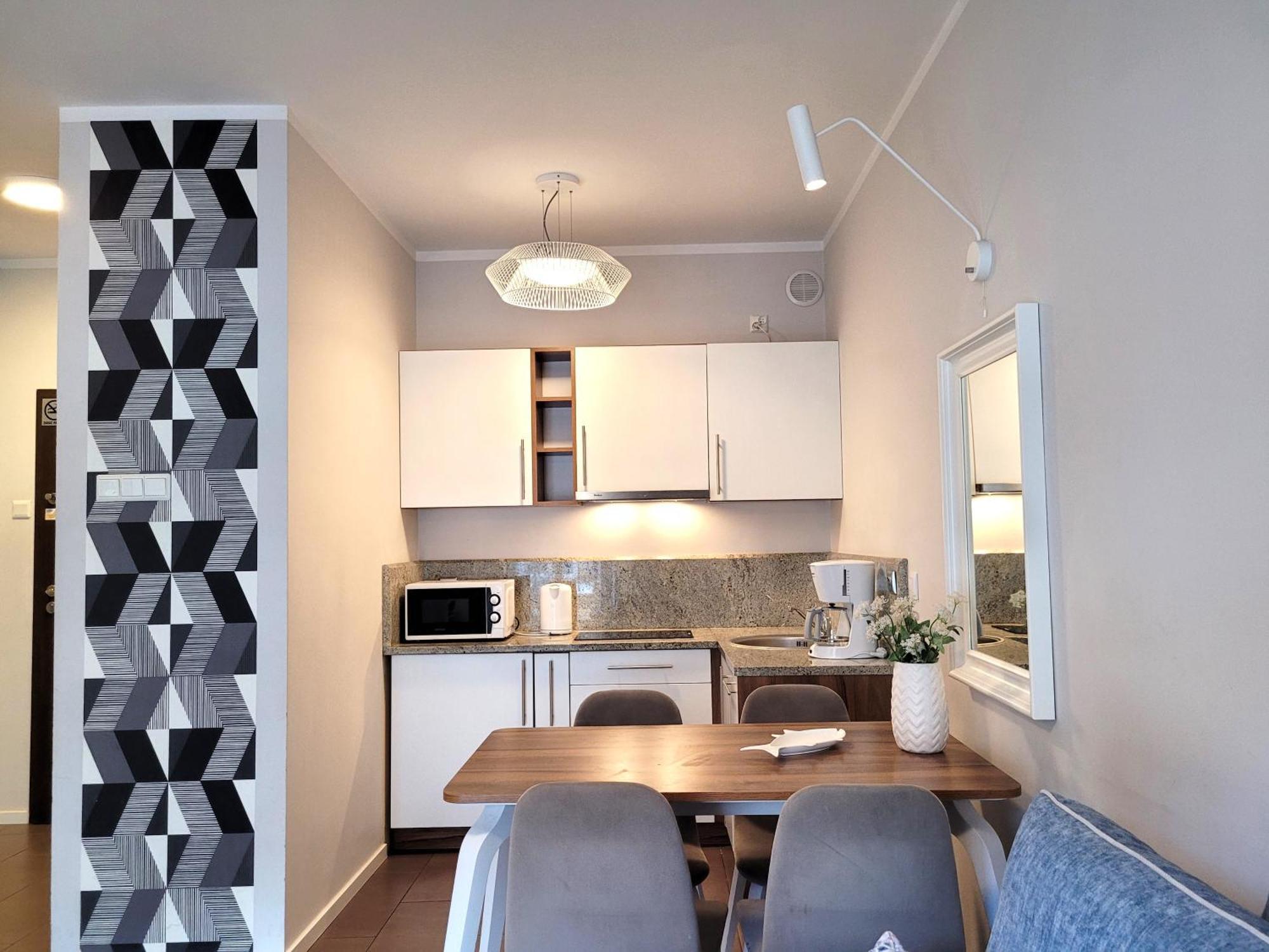 Przy Promenadzie Trzy Korony Z Sypialnia & Parking - Na Wyspie Apartment *